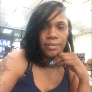 Meet your Posher, Karisma